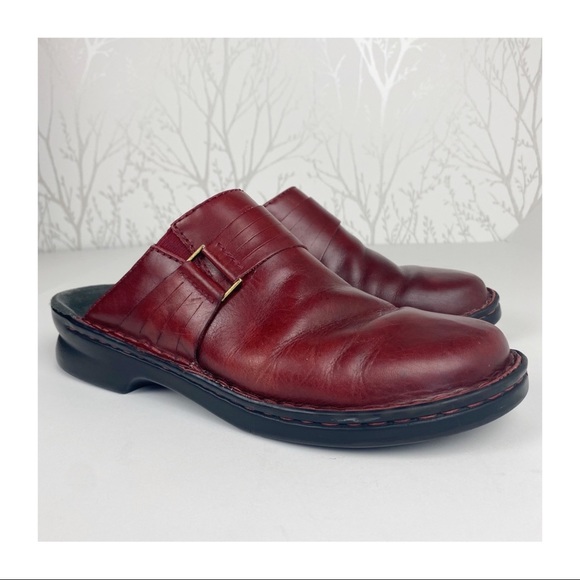 CLARKS Burgundy Red Leather Upper Stretch Buckle Mules 9 Slip-On Comfort - Picture 11 of 12